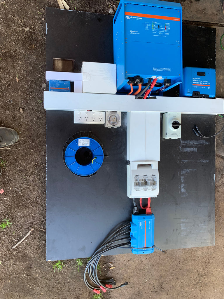 Premium Complete OffGrid Solar system "The Weekender" MultiPlus 3 The OffGrid Shop